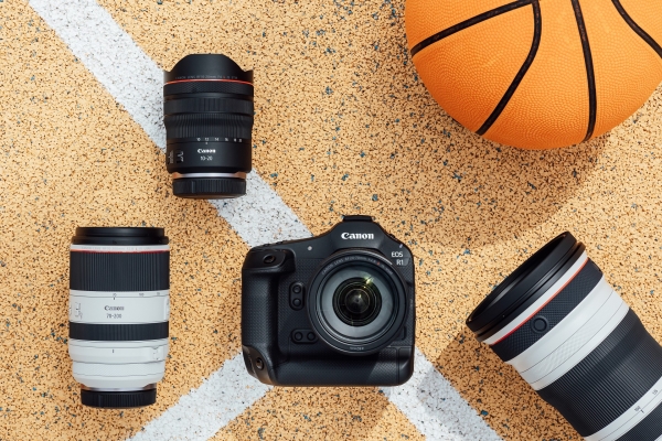 eos-r1-sport.jpg