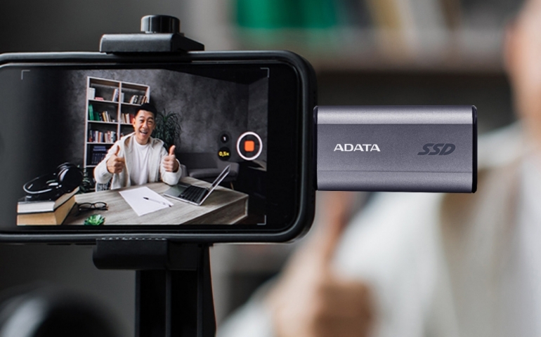 adata-sc750-lifestyle5.jpg