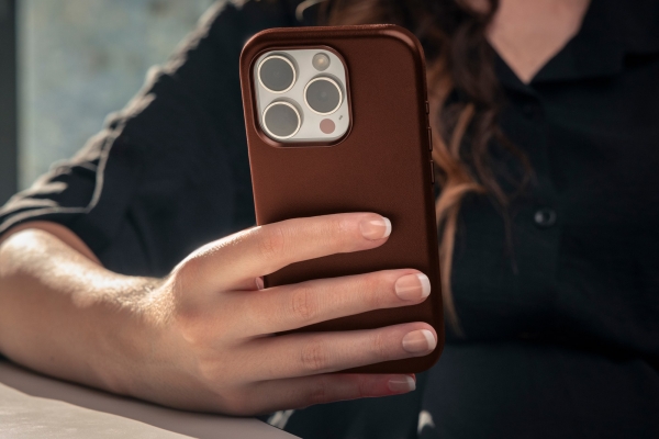 epico-leather-case-brown-.jpg