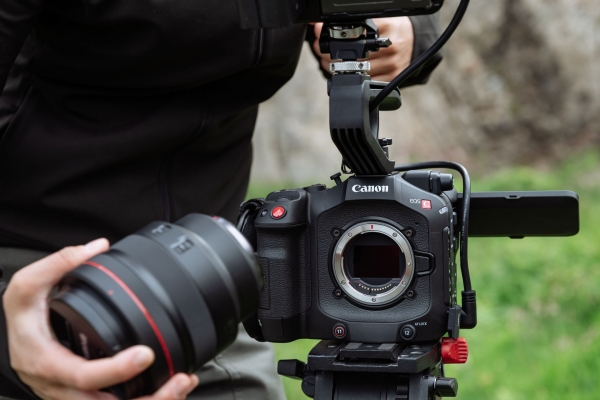 eos-c80--3.jpg