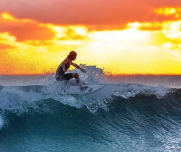 surfing-2212948.jpg