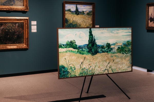 ngp-samsung-art-store3.jpg