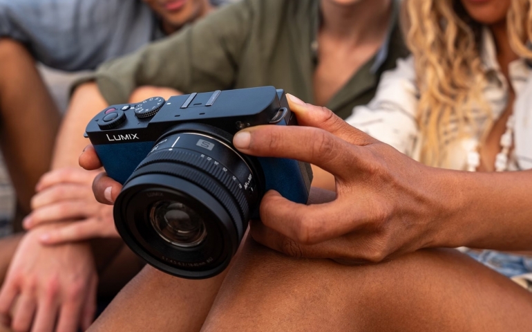 panasonic-lumix-s-18-40mm-f4-5-6-3-exibart-street-photography-00.jpg