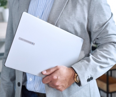 asus-expertbook-p5-p5405-scenario-photo-02.jpg