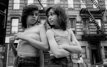 1-©-susan-meiselas---magnum-photos.jpg