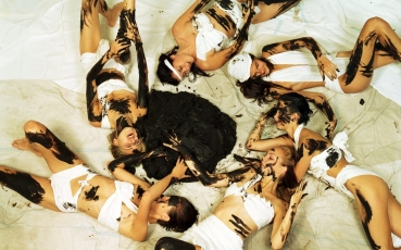 1b-foto-ze-serie-lecive-bahno-(2005).jpg