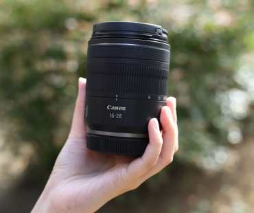 rf-16-28mm-f2.8-is-stm-img-7200-lifestyle.jpg