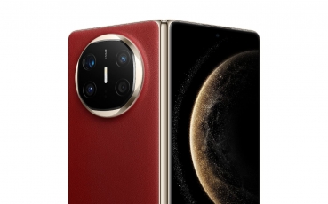 product-image-icelan-wallpaper-red-45-rear-open-sml.jpg