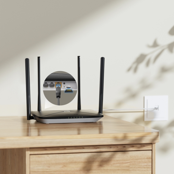 mb115-4g-eu-1.0-lifestyle-1.jpg