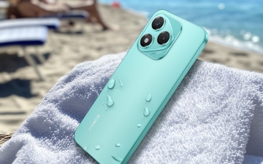 amber5g-waterproof1-cyan.jpg