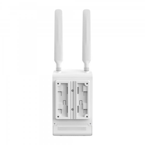 er703wp-4g-outdoo-eu-1.0-overview-04.jpg