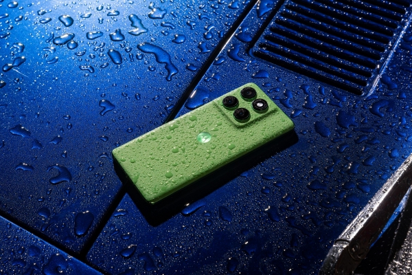 2025-motorola-edge-edge-60-gallery-shoot-photos-16.jpg