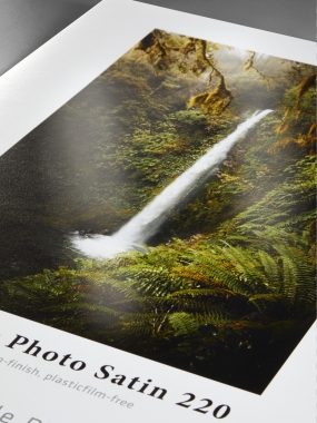 04-obr13-rs2900-hahnemuehle-sustainable-photo-satin-close-up-lpr.jpg