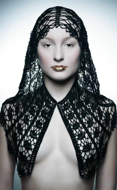 denisa-justusova-sumcova-golden.jpg