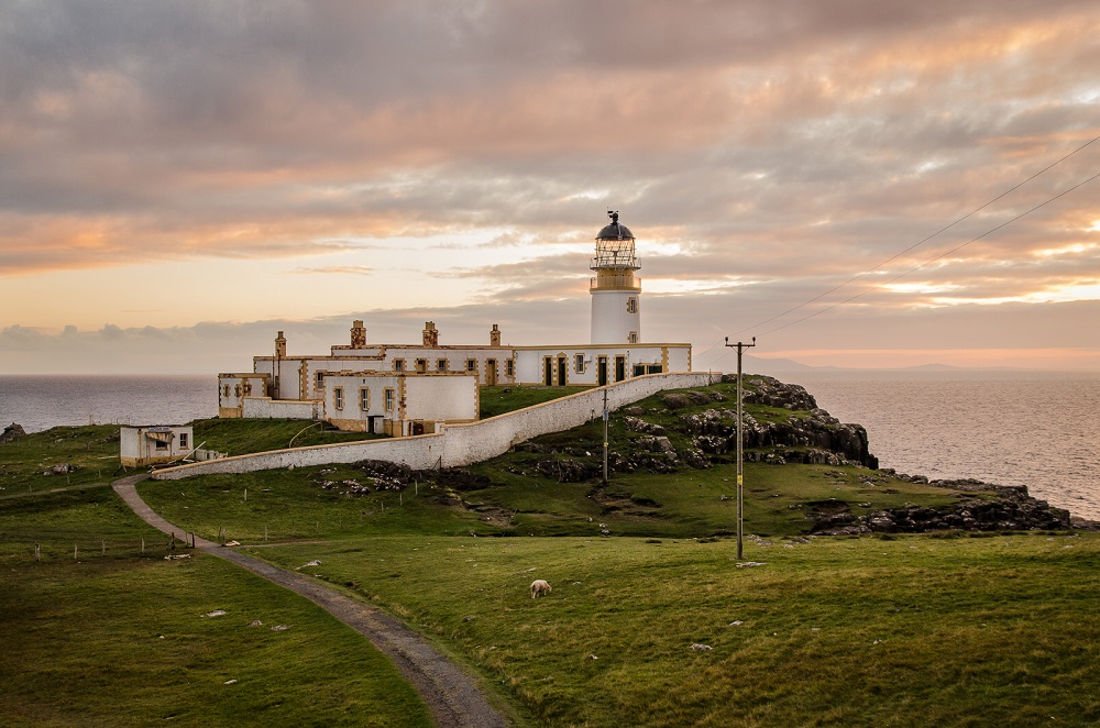 lucia-ohradkova,-neist-point-lighthouse.jpg
