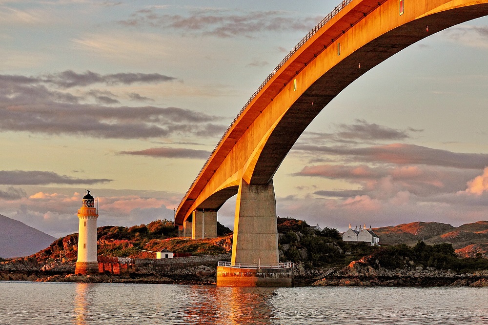 pavol-cepcek-most-na-isle-of-skye.jpg
