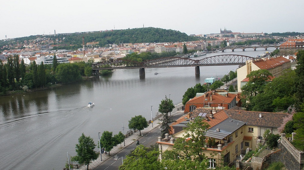tomas-majer,praha-vltava-a-jeji-mosty.jpg