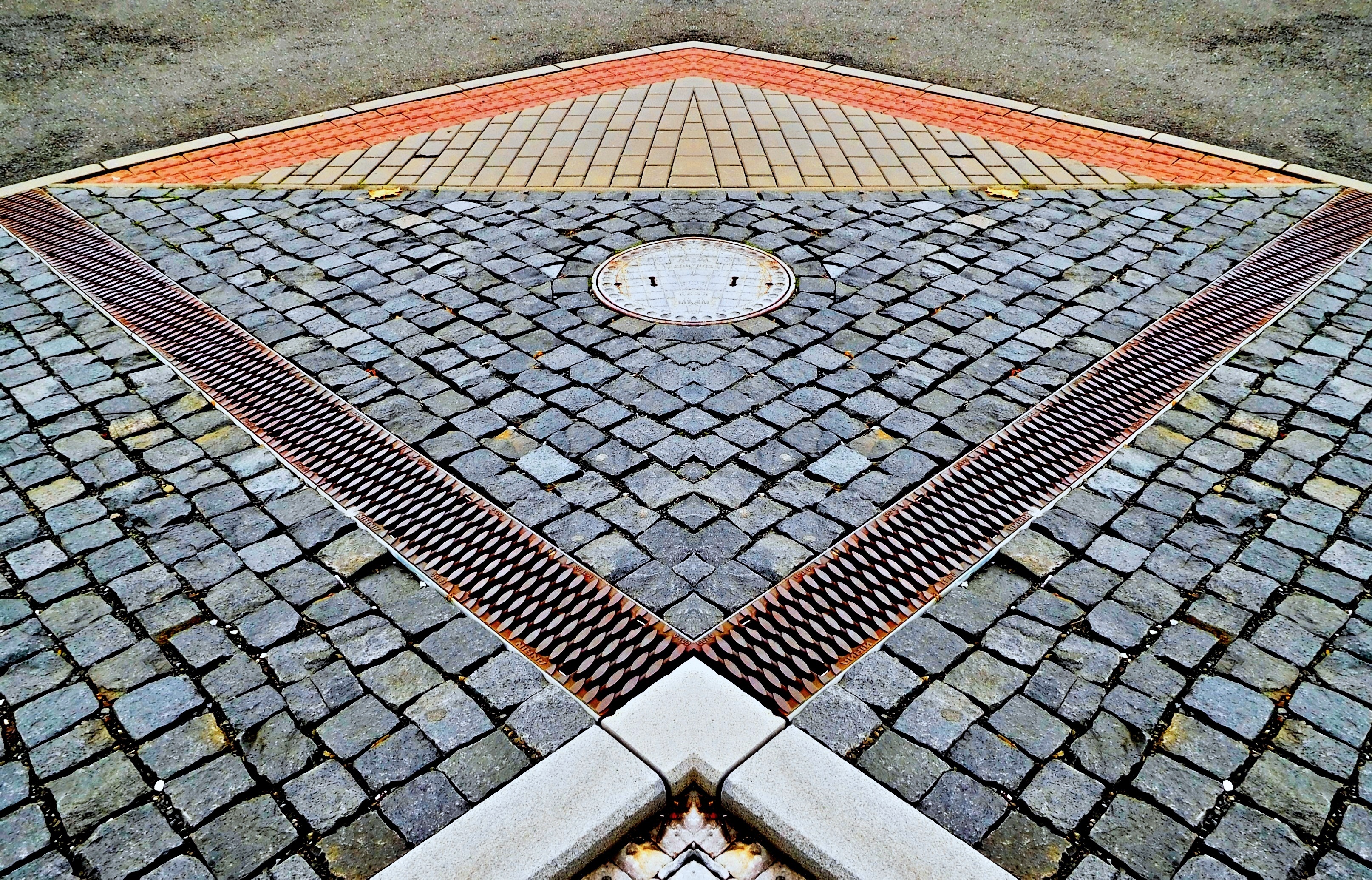 jan-horak---kostkova-geometrie.jpg