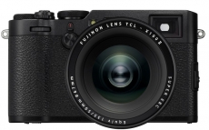 x100f-black-front-teleconversion.jpg