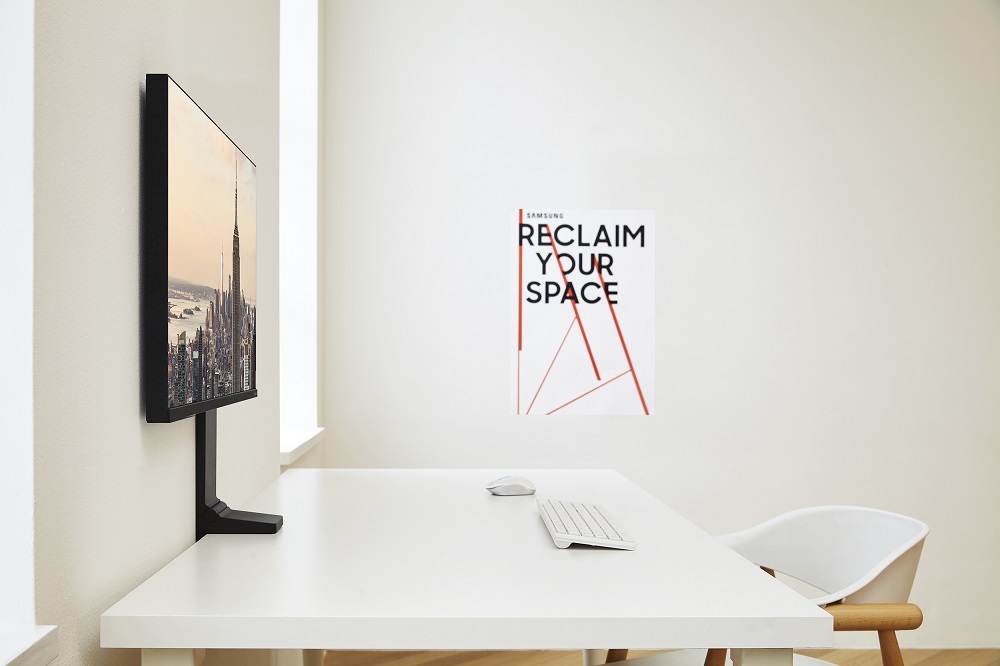 samsung-space-monitor-(3).jpg