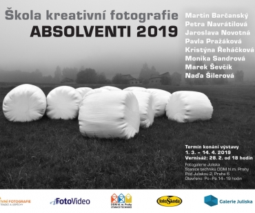 Výstava osmi absolventů Školy kreativní fotografie v Praze