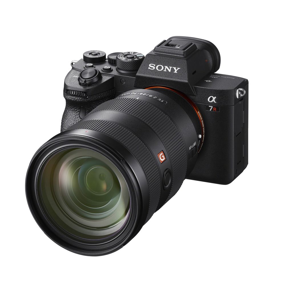 a7riv-fe2470gm-right.jpg