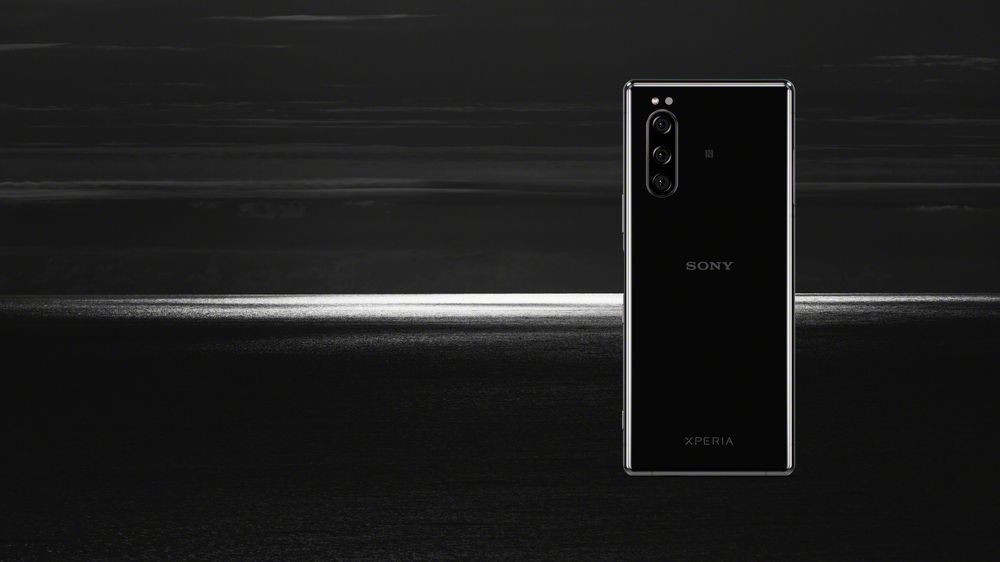 xperia-5-black-(5).jpg