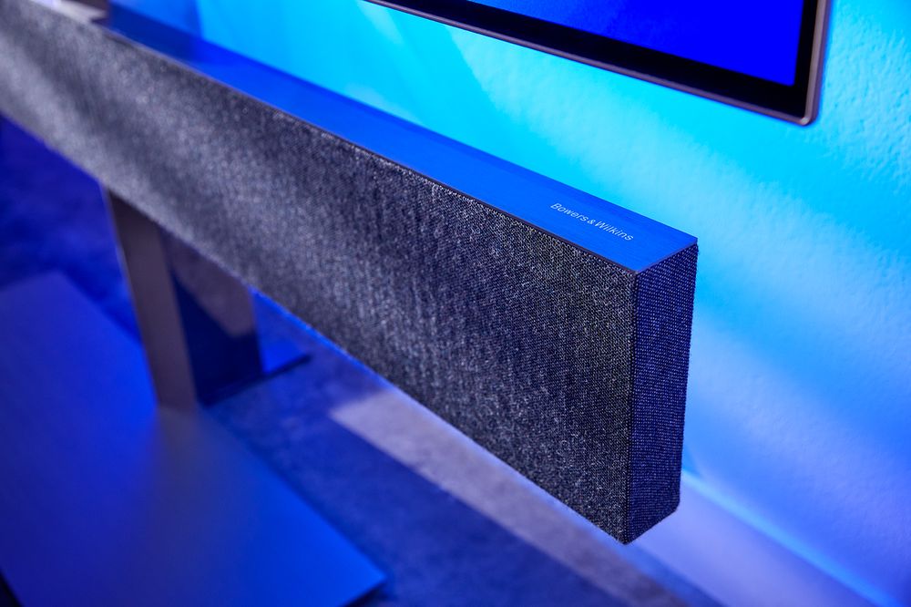 oled984-bs-soundbar-bw-rgb.jpg