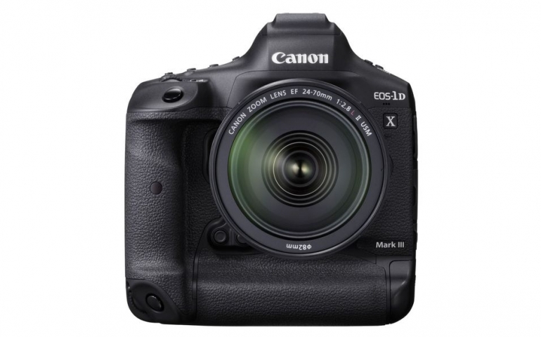 eos-1d-x-mark-iii-a--pozadi.jpg