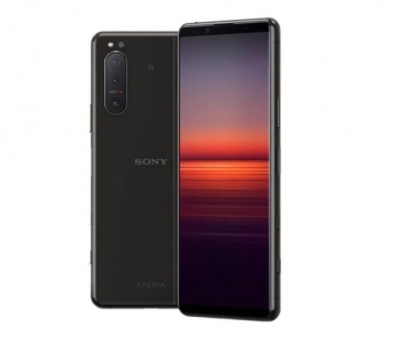 Nová Sony Xperia 5 II láká na 6,1&quot; OLED displej s 120 Hz.