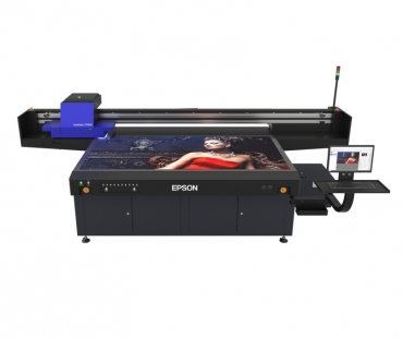 Společnost Epson představuje svou první UV LED flatbed tiskárnu