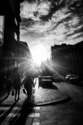 OŇA ŠERÁ - Podvečerní Praha