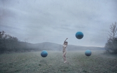 Monika Řeháková – Amonym Visuals: Na hranicích fotografie