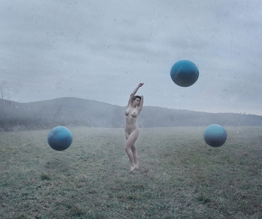 Monika Řeháková – Amonym Visuals: Na hranicích fotografie