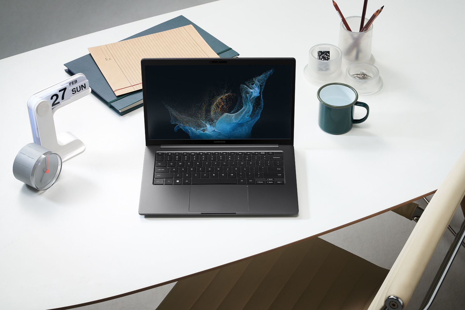 001-galaxy-book2-business-lifestyle.jpg