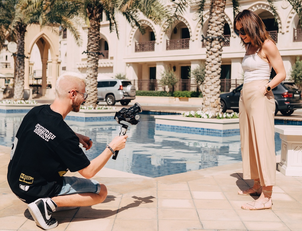 x1000w-zhiyun-crane-m2s-13a.jpg