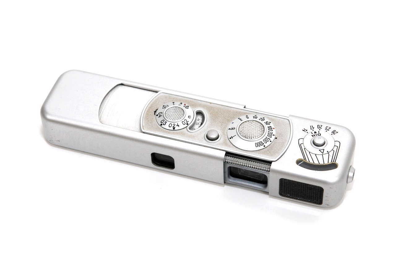 minox-b.jpg