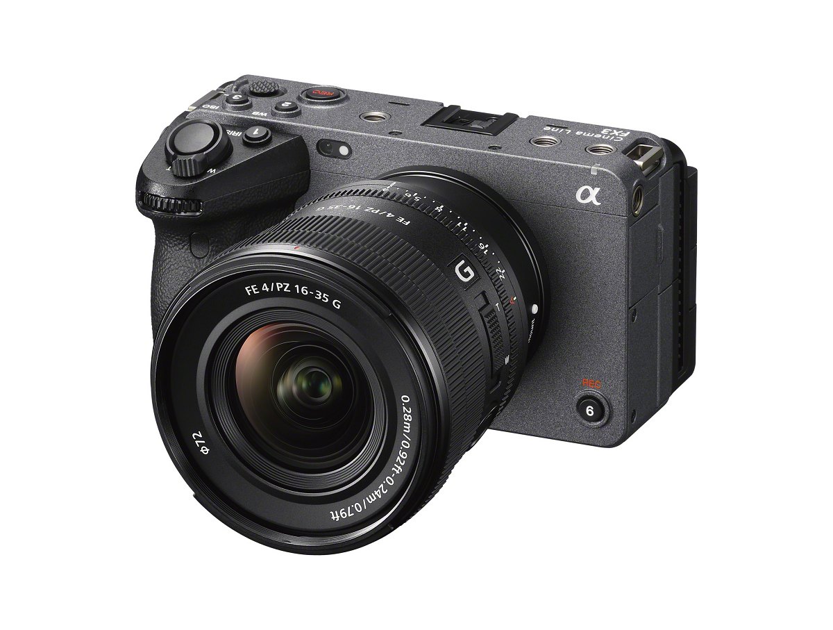 2.-ilme-fx3-pz-lens-right-large.jpg
