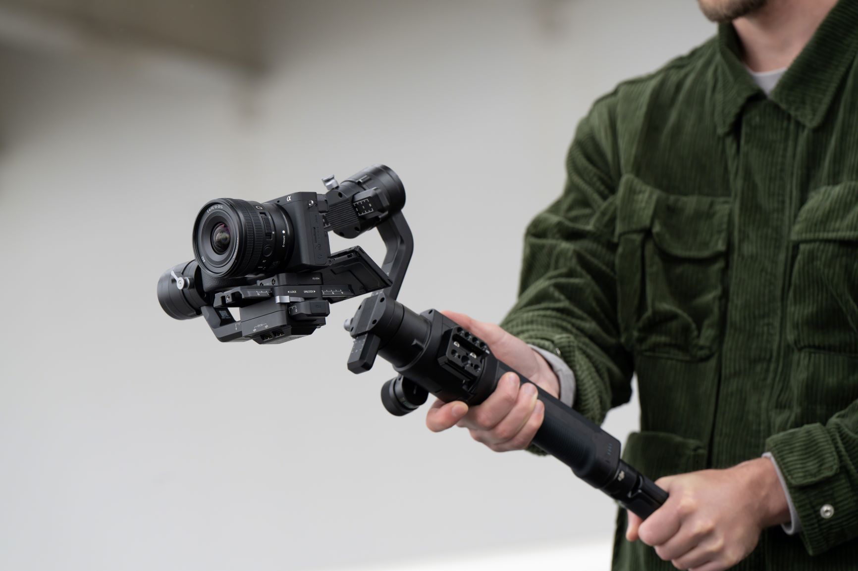 4.-1020-ilce-6600-gimbal.jpg