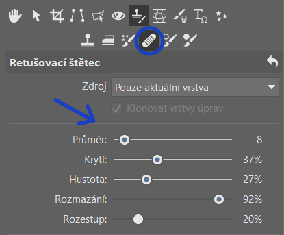 retusovaci-stetec.png
