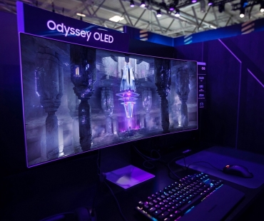 odyssey-oled-pr-dl4.jpg