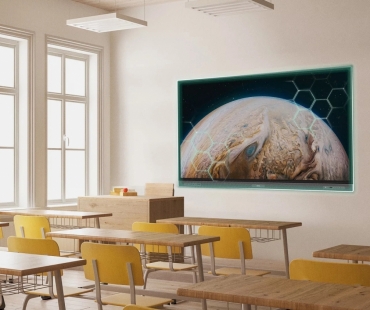 benq-rp-series-lifestyle2.jpg