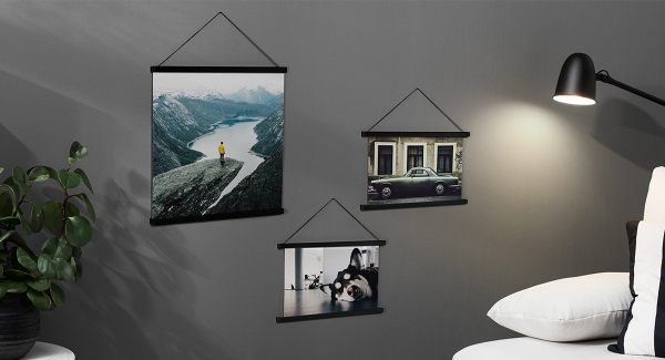 plakat-premium-s-cernou-drevenou-listou.jpg
