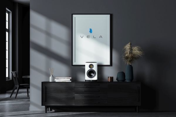 elac--vela-bs-404-lifestyle-1.jpg