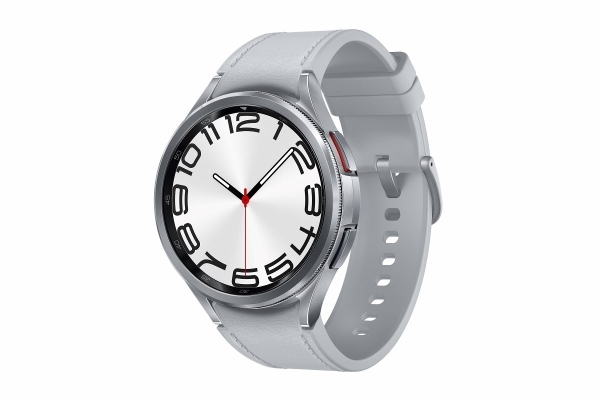 021-galaxy-watch6-classic-silver-47mm-r-perspective.jpg