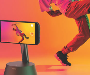 belkin-auto-tracking-stand-pro-with-dockkit-image-2.png