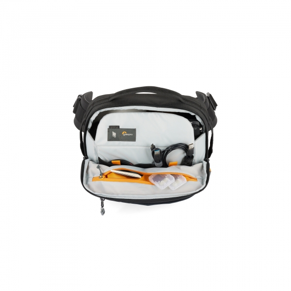 camera-sling-bag-lowepro-trekker-lite-lp37458-pww-opening.jpg