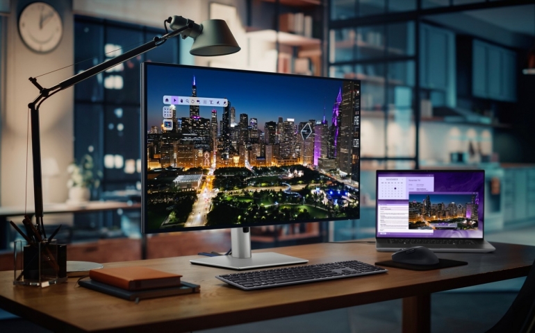 dell-ultrasharp-32-4k-thunderbolt-hub-monitor-lifestyle.jpg