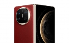 product-image-icelan-wallpaper-red-45-rear-open-sml.jpg