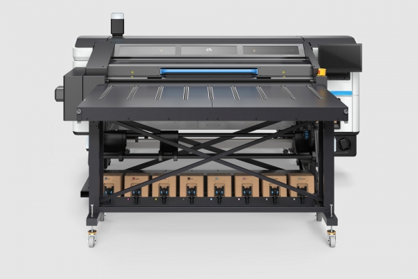 hp-latex-r530-front-03-v1b.jpg